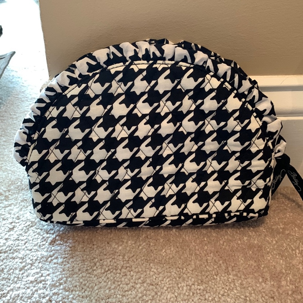 Vera Bradley makeup bag